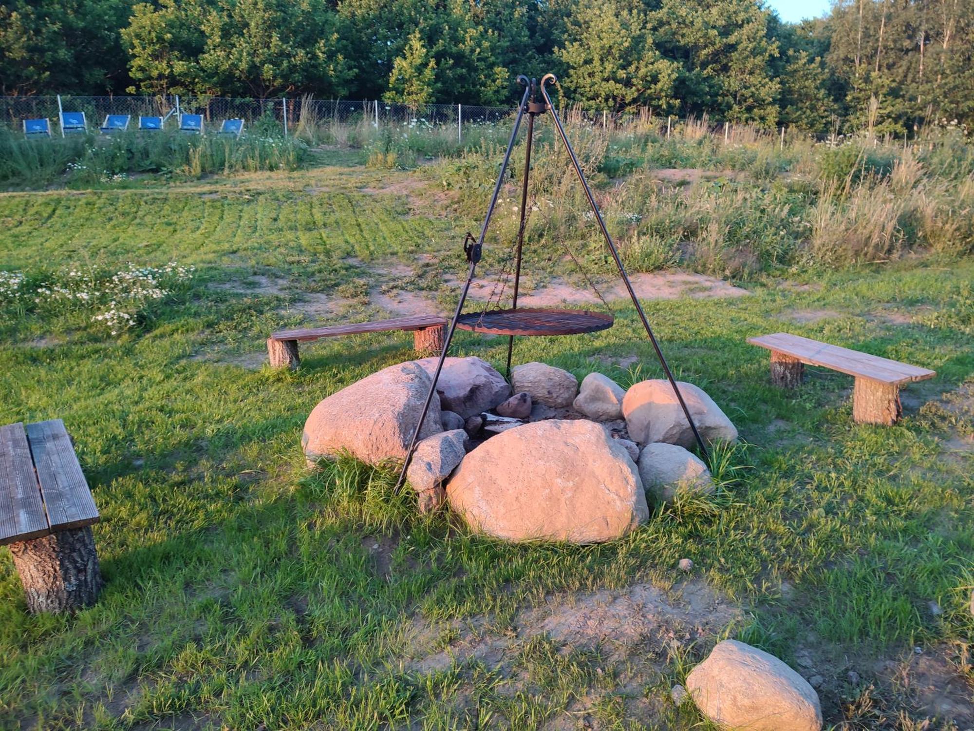 Widoki Rusinowo Domki Letniskowe Exteriör bild